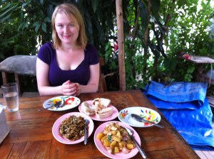 Burmese food at Bordeline cafe