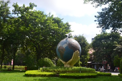 Symbolising peace after the war