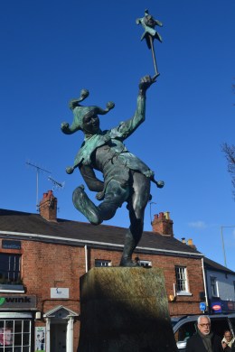 Jester statue, Henley Street